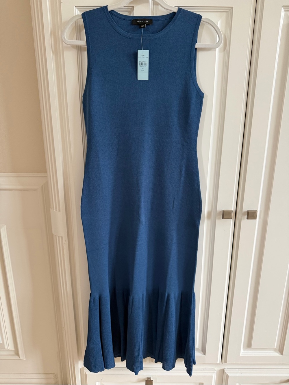Ann Taylor Sleeveless Navy Blue Knit Mermaid  Dress